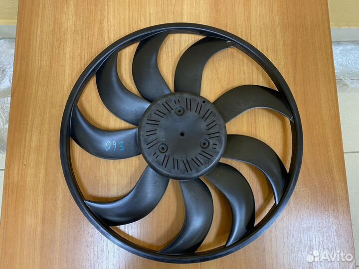 Крыльчатка вентилятора BMW 5 E60