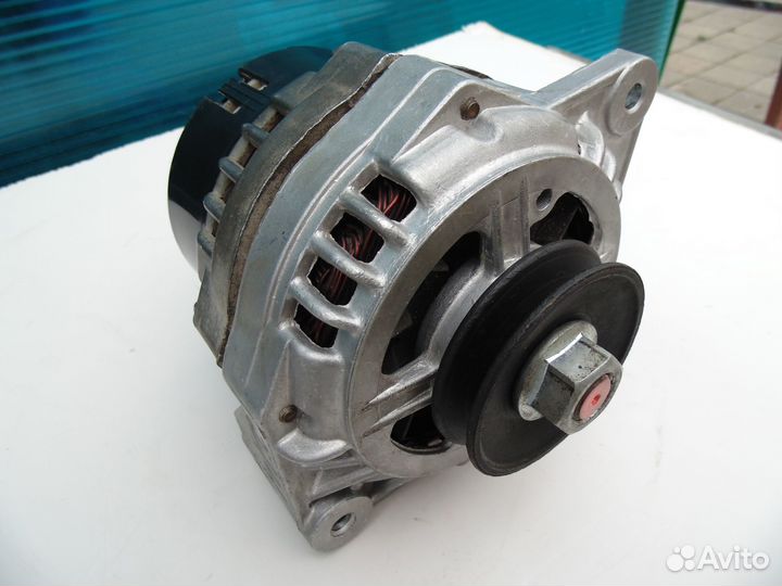 Генератор Нива Ваз для Инжекторных 90 А