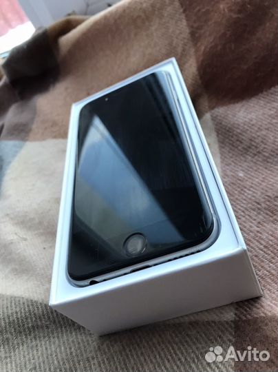 iPhone 6S, 32 ГБ