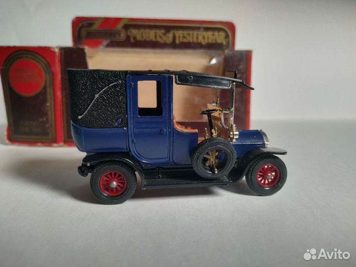 Y-28 Unic Taxi Matchbox 1:43