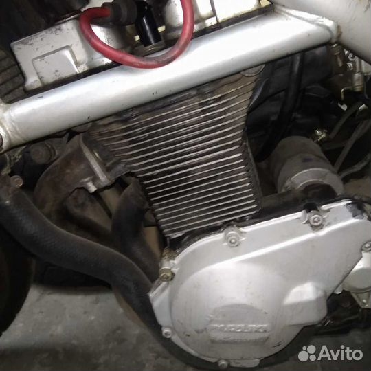 Двигатель suzuki GSF400 bandit