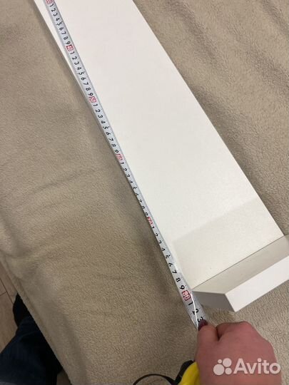 Полка настенная белая