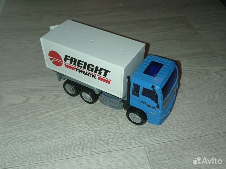 Детская машинка