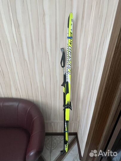 Беговые лыжи