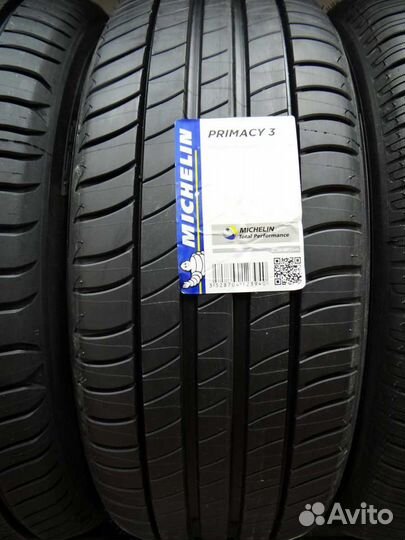 Michelin Primacy 3 215/65 R17