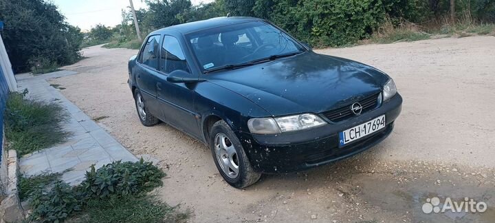 В разборе Opel Vectra B