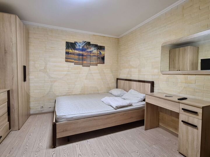 2-к. квартира, 40 м², 1/3 эт.