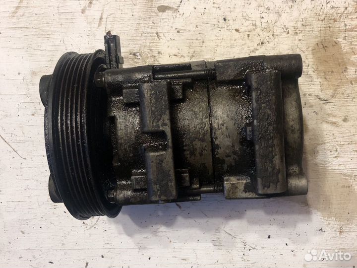 Компрессор кондиционера Ford Focus 1 1.8 2.0