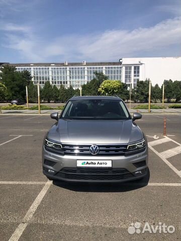 Volkswagen Tiguan 2.0 AMT, 2019, 128 000 км с пробегом, цена 3400000 руб.