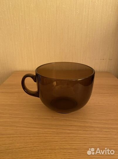 Чашка (стекло)