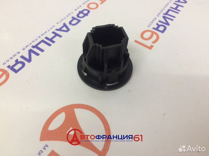 Клипса, 215868286R renault duster