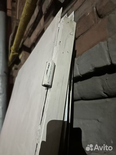 Дверь входная металлическая бу