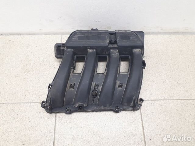 Впускной коллектор Рено Логан Сандеро