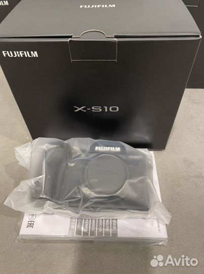 Fujifilm X-S10 Body / Kit Новые-Гарантия