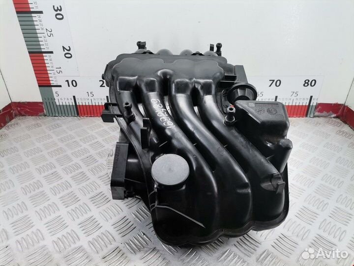 Коллектор впускной для Audi A3 8L 06A133203DR