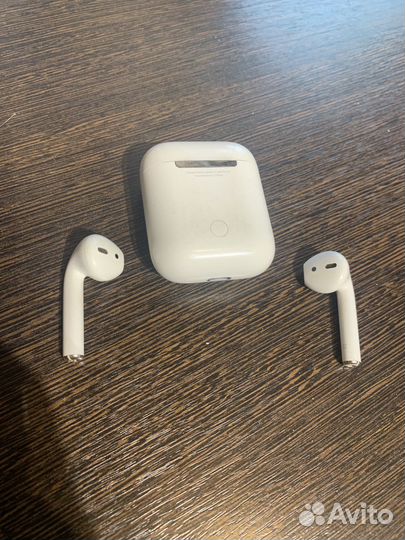 Apple airpods 2