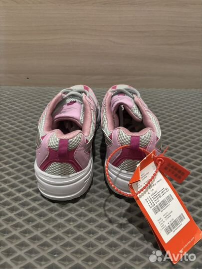 Кроссовки New Balance 530white/pink