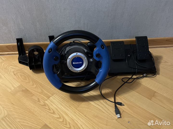 Игровой руль, педали