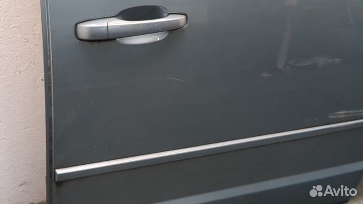 Дверь раздвижная левая Chrysler Town-Country 2008, 2010