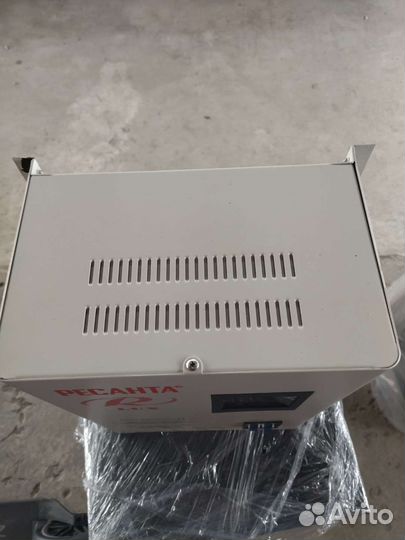 Стабилизатор напряжения Ресанта Асн 8000Н/1-ц