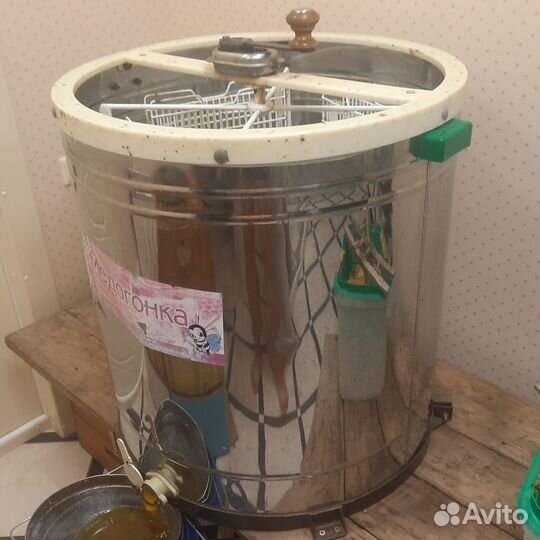 Медогонка 4х рамочная