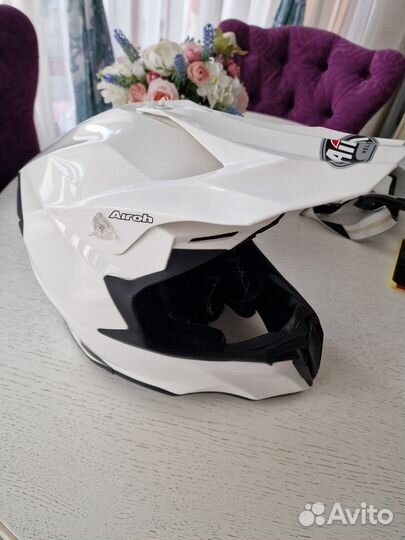 Продам Кроссовый шлем 