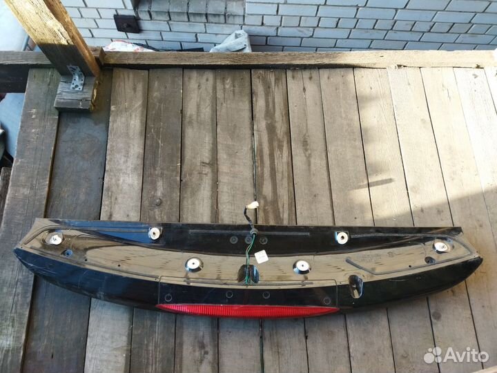 Спойлер двери багажника SsangYong Kyron