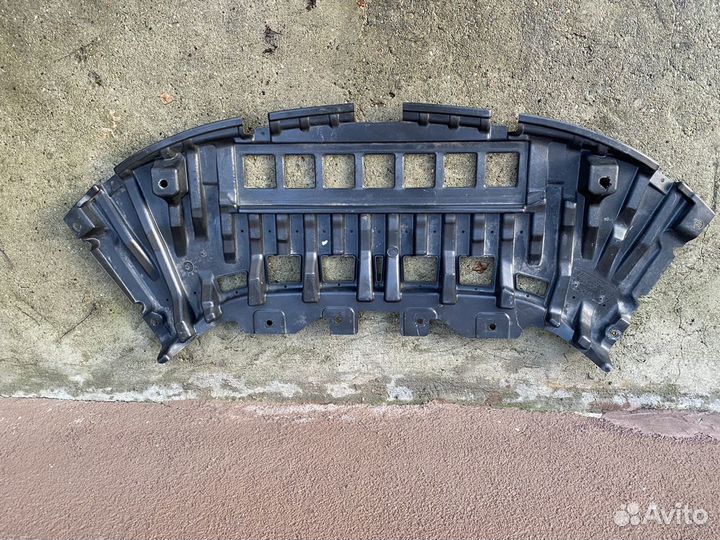 Mercedes w222 6.3 AMG защита пыльник бампера