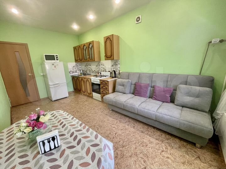 1-к. квартира, 42 м², 8/9 эт.