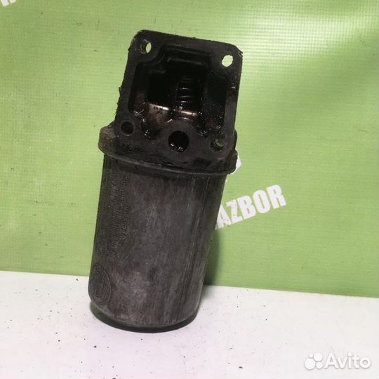 Кронштейн масляного фильтра бмв Е28
