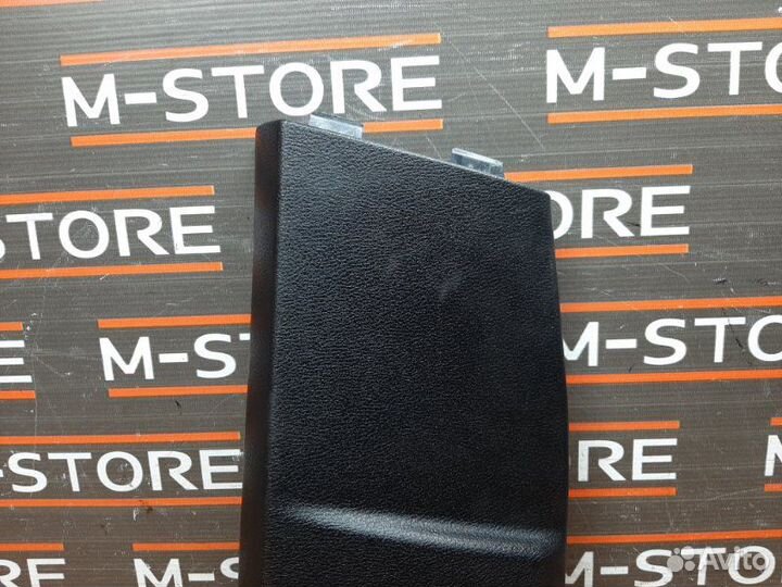 Обшивка стойки передняя левая Bmw X5 E70 N55B30A