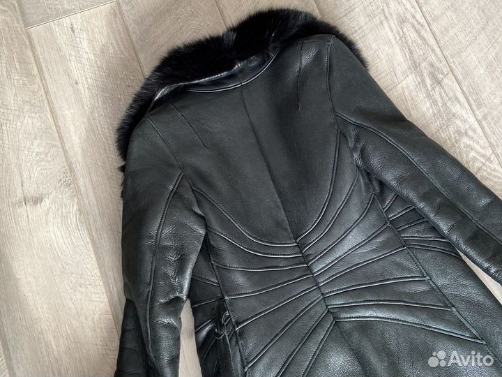 Дубленка р. 42