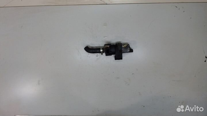 Насос водяной Mercedes ML W163, 2000