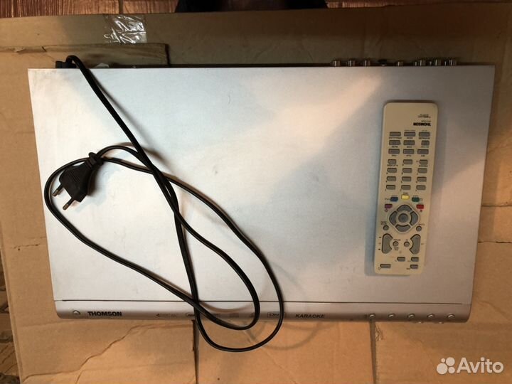 DVD плеерThomson