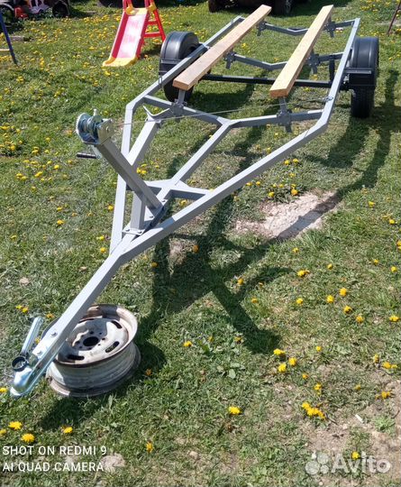 Лодочный прицеп