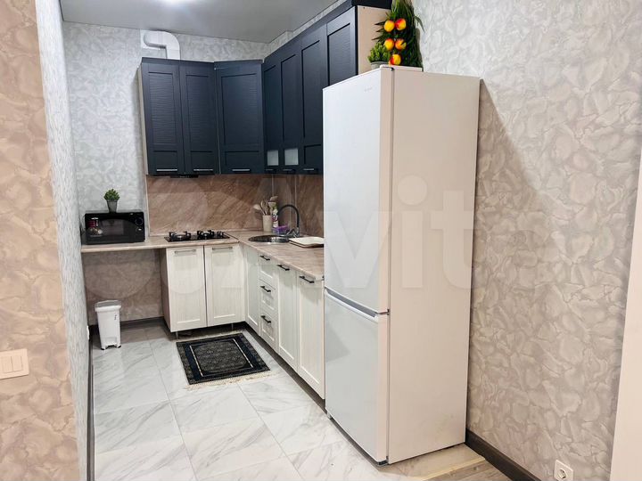 2-к. квартира, 73 м², 6/10 эт.