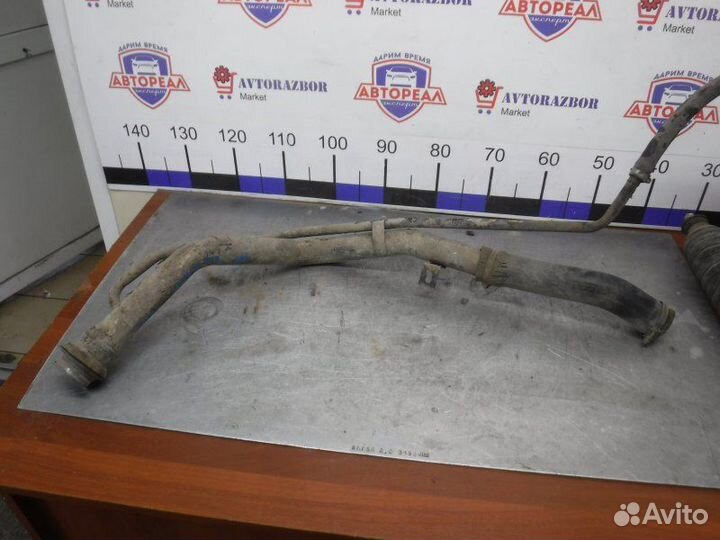 Горловина топливного бака Лада Приора 21126 2011