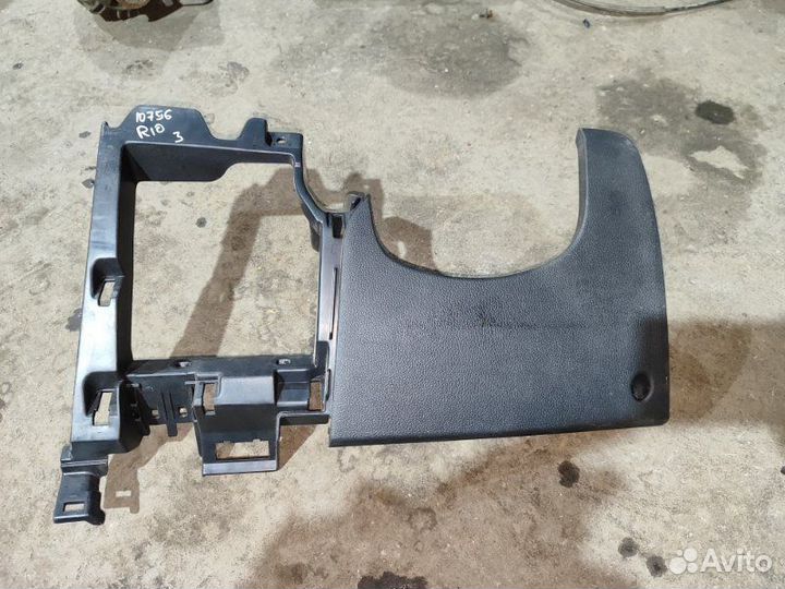 Накладка торпедо Kia Rio 3 2015