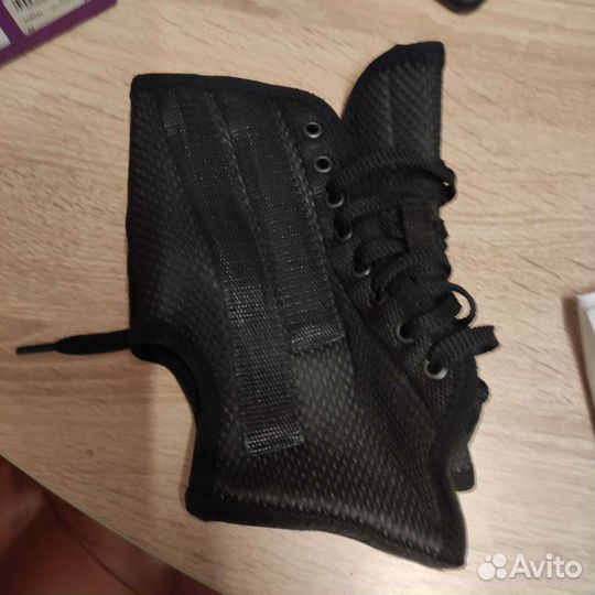 Бандаж ортез на голеностопный сустав