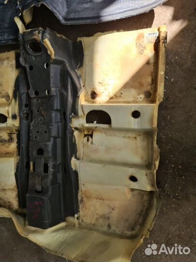 Ковер пола Peugeot 308 хэтчбек 1.6 EP6 2008