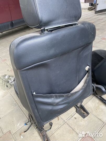 Элементы салона w210