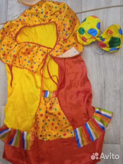 Костюм клоуна на взрослого и парики