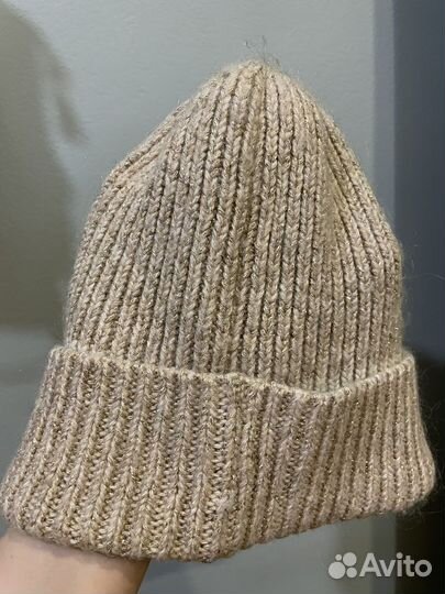 Шапка вязаная женская