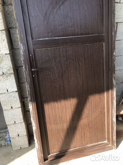 Дверь пластиковая