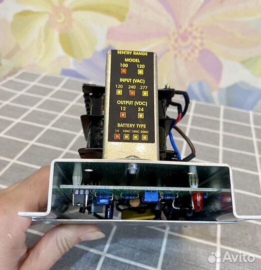 Зарядное устройство для всех типов аккумуляторов