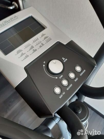 Эллиптический тренажер Infiniti VG30 новый