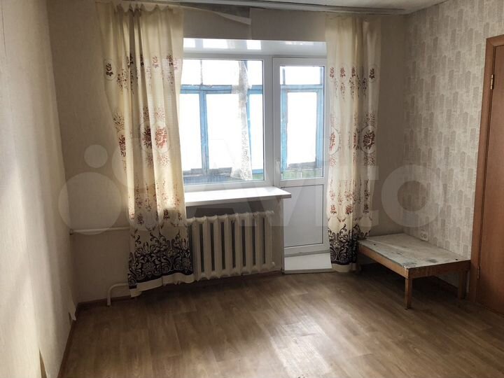 3-к. квартира, 43 м², 5/5 эт.
