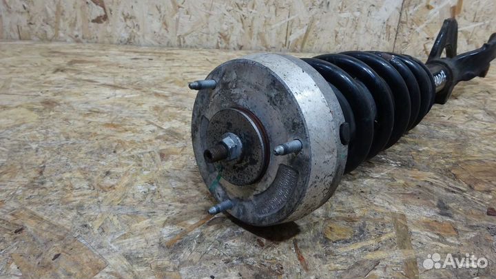 Стойки передние М-тех комплект BMW бмв X5 E70 Е70