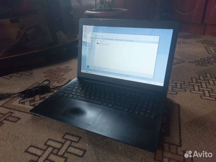 Ноутбук Asus