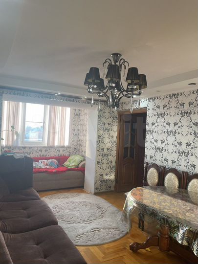 3-к. квартира, 79 м², 3/9 эт.